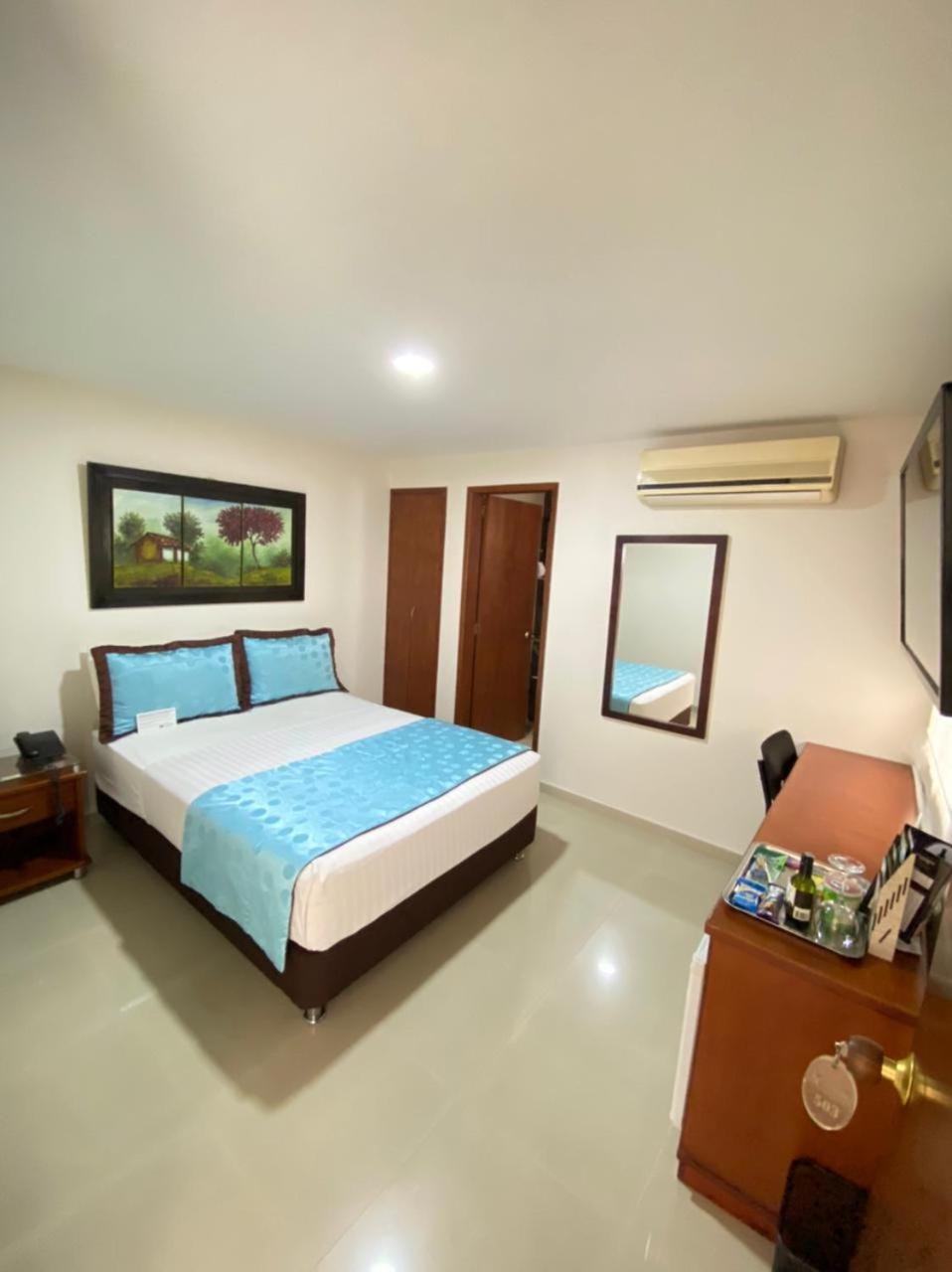 Cabecera Country Hotel بوكارامانغا المظهر الخارجي الصورة