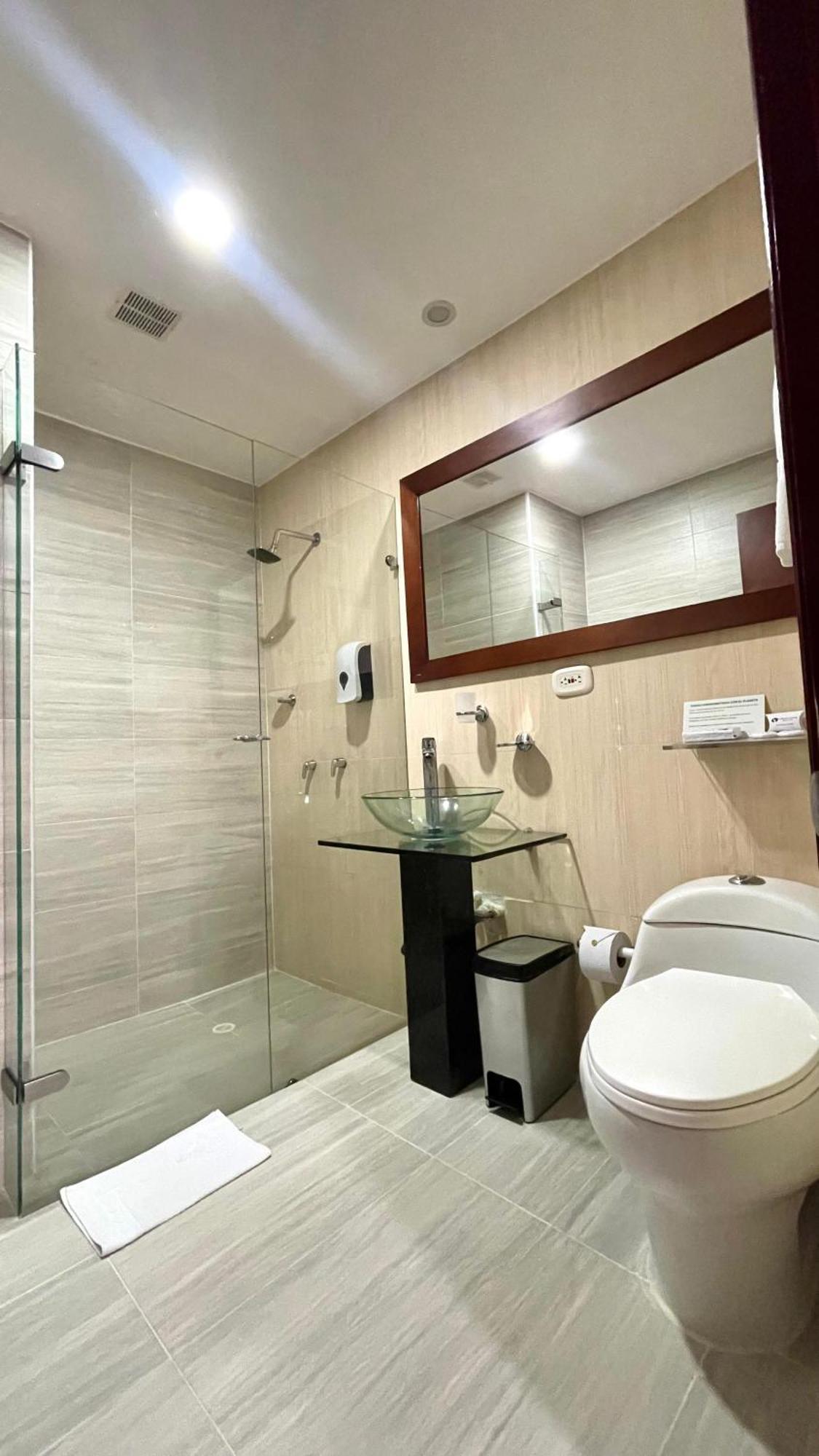 Cabecera Country Hotel بوكارامانغا المظهر الخارجي الصورة