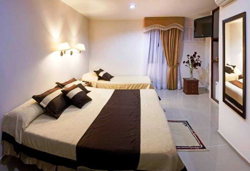 Cabecera Country Hotel بوكارامانغا المظهر الخارجي الصورة